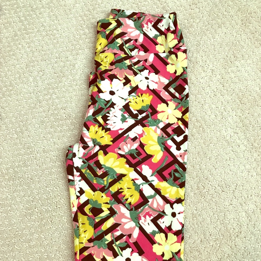 OS Lularoe Leggings, NWOT